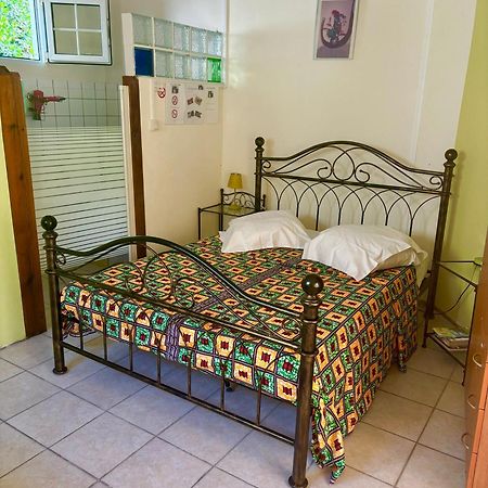 Casa Lof Bed and Breakfast Case-Pilote Buitenkant foto